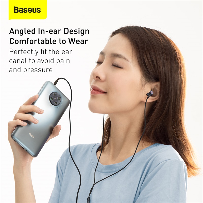 Tai nghe có dây hiệu Baseus Encok 3.5mm H19 - Khám phá thế giới âm thanh sống động cùng tai nghe <strong>Baseus Encok 3.5mm H19</strong>. Với thiết kế công thái học nghiêng 60 độ độc đáo, tai nghe mang lại cảm giác đeo thoải mái suốt ngày dài mà không gây đau tai. Màng loa PET 14mm tái tạo âm thanh Hi-Fi chi tiết, từ dải bass trầm ấm đến treble trong trẻo, cho bạn đắm chìm trong từng giai điệu. Micro đa hướng độ nhạy cao đảm bảo cuộc gọi luôn rõ ràng, liền mạch. Tích hợp bộ điều khiển thông minh ngay trên dây, việc điều khiển nhạc và cuộc gọi chưa bao giờ dễ dàng hơn. Sở hữu ngay <strong>Baseus Encok 3.5mm H19</strong> chính hãng để nâng tầm trải nghiệm âm thanh của bạn!