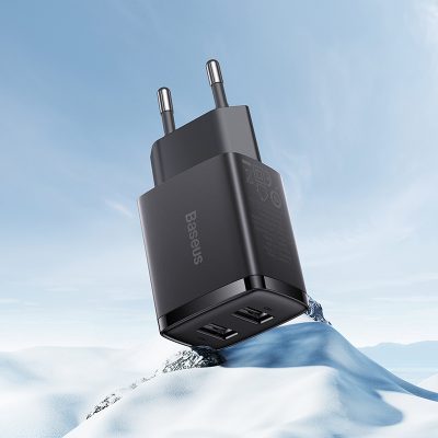 Củ sạc hiệu Baseus Compact 2U 10.5W EU - Đơn giản hóa việc sạc pin hàng ngày của bạn với củ sạc <strong>Baseus Compact 2U 10.5W EU</strong>. Với thiết kế siêu nhỏ gọn, chỉ tương đương một hộp đựng tai nghe, củ sạc này là giải pháp hoàn hảo để tiết kiệm không gian và mang theo khi đi du lịch. Trang bị 2 cổng USB-A tiện lợi, bạn có thể sạc đồng thời 2 thiết bị như điện thoại và tai nghe không dây một cách dễ dàng. Công suất 10.5W được phân bổ thông minh, đảm bảo dòng sạc ổn định và hiệu quả. Chip bảo vệ đa tầng tích hợp giúp ngăn ngừa các nguy cơ quá dòng, quá nhiệt, đảm bảo an toàn tuyệt đối cho thiết bị của bạn. Chọn ngay <strong>Baseus Compact 2U 10.5W EU</strong> cho một cuộc sống gọn gàng và tiện lợi.