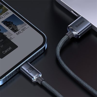 Cáp sạc nhanh hiệu Baseus Crystal Shine Series USB to iP 2.4A 1.2m - Trải nghiệm sự kết hợp hoàn hảo giữa phong cách và hiệu năng với cáp sạc <strong>Baseus Crystal Shine Series</strong> USB to iP. Được thiết kế cho các củ sạc USB-A, cáp cung cấp dòng điện nhanh và ổn định lên đến 2.4A, giúp nạp năng lượng hiệu quả cho iPhone, iPad của bạn. Điểm nhấn là thiết kế "Crystal Shine" lấp lánh với đầu cắm hợp kim nhôm và dây dù bện cao cấp, biến sợi cáp thành một phụ kiện thời trang thực thụ. Chip thông minh tích hợp đảm bảo sạc an toàn, bảo vệ pin tối ưu. Với độ bền vượt trội và khả năng chống rối, chống đứt hiệu quả, cáp <strong>Baseus Crystal Shine Series</strong> là lựa chọn lý tưởng để thay thế sợi cáp cũ của bạn.