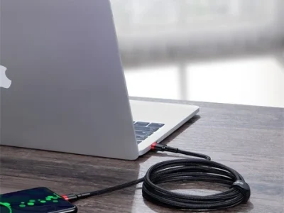 Cáp sạc nhanh hiệu Baseus Explorer Series with Smart Temperature Control USB to Type-C 100W 1m - Nâng tầm trải nghiệm sạc của bạn với cáp <strong>Baseus Explorer Series</strong> USB to Type-C 100W. Được thiết kế cho các dòng điện thoại Android có công suất sạc siêu nhanh, cáp hỗ trợ công suất lên đến 100W, nạp đầy năng lượng cho thiết bị chỉ trong chốc lát. Tính năng đột phá là công nghệ kiểm soát nhiệt độ thông minh, tự động điều chỉnh dòng điện khi nhiệt độ tăng cao, đảm bảo sạc nhanh nhưng luôn mát mẻ và an toàn. Thiết kế "Cyberpunk" với vỏ đầu cắm trong suốt độc đáo, khoe trọn bo mạch tinh vi bên trong. Đèn LED báo trạng thái và dây dù siêu bền, cáp <strong>Baseus Explorer Series</strong> là sự kết hợp hoàn hảo giữa công nghệ, tốc độ và phong cách.