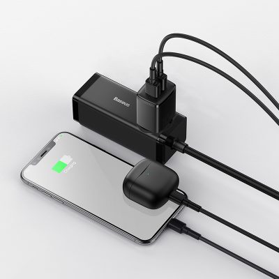 Củ sạc hiệu Baseus Compact 2U 10.5W EU - Đơn giản hóa việc sạc pin hàng ngày của bạn với củ sạc <strong>Baseus Compact 2U 10.5W EU</strong>. Với thiết kế siêu nhỏ gọn, chỉ tương đương một hộp đựng tai nghe, củ sạc này là giải pháp hoàn hảo để tiết kiệm không gian và mang theo khi đi du lịch. Trang bị 2 cổng USB-A tiện lợi, bạn có thể sạc đồng thời 2 thiết bị như điện thoại và tai nghe không dây một cách dễ dàng. Công suất 10.5W được phân bổ thông minh, đảm bảo dòng sạc ổn định và hiệu quả. Chip bảo vệ đa tầng tích hợp giúp ngăn ngừa các nguy cơ quá dòng, quá nhiệt, đảm bảo an toàn tuyệt đối cho thiết bị của bạn. Chọn ngay <strong>Baseus Compact 2U 10.5W EU</strong> cho một cuộc sống gọn gàng và tiện lợi.