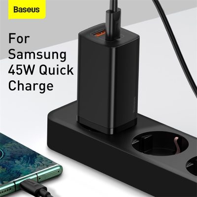 Sạc nhanh hiệu Baseus GaN2 Lite C+U 65W EU - Dọn dẹp bàn làm việc và đơn giản hóa cuộc sống của bạn với củ sạc <strong>Baseus GaN2 Lite C+U 65W EU</strong>. Đây là giải pháp năng lượng "tất cả trong một", tích hợp công nghệ GaN2 Lite tiên tiến, mang đến công suất 65W mạnh mẽ trong một thiết kế nhỏ gọn đáng kinh ngạc. Với 1 cổng USB-C và 1 cổng USB-A, sản phẩm có thể sạc nhanh đồng thời cho cả laptop như MacBook Air, điện thoại iPhone và các thiết bị Android. Công nghệ BPS II tự động phân phối dòng điện thông minh, đảm bảo sạc nhanh và an toàn. Hãy đầu tư vào sự gọn gàng và hiệu suất với <strong>Baseus GaN2 Lite C+U 65W EU</strong>.