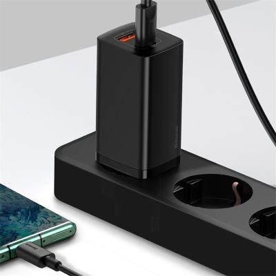 Sạc nhanh hiệu Baseus GaN2 Lite C+U 65W EU - Dọn dẹp bàn làm việc và đơn giản hóa cuộc sống của bạn với củ sạc <strong>Baseus GaN2 Lite C+U 65W EU</strong>. Đây là giải pháp năng lượng "tất cả trong một", tích hợp công nghệ GaN2 Lite tiên tiến, mang đến công suất 65W mạnh mẽ trong một thiết kế nhỏ gọn đáng kinh ngạc. Với 1 cổng USB-C và 1 cổng USB-A, sản phẩm có thể sạc nhanh đồng thời cho cả laptop như MacBook Air, điện thoại iPhone và các thiết bị Android. Công nghệ BPS II tự động phân phối dòng điện thông minh, đảm bảo sạc nhanh và an toàn. Hãy đầu tư vào sự gọn gàng và hiệu suất với <strong>Baseus GaN2 Lite C+U 65W EU</strong>.