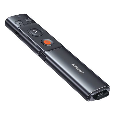 Bút Trình Chiếu Baseus Orange Dot Wireless Presenter (Green Laser) - Định nghĩa lại sự chuyên nghiệp với bút trình chiếu cao cấp <strong>Baseus Orange Dot Wireless Presenter (Green Laser)</strong>. Đây là công cụ tối thượng cho mọi diễn giả, nổi bật với tia laser xanh mạnh mẽ, sáng hơn gấp nhiều lần so với laser đỏ, hiển thị rõ nét trên mọi màn hình LCD/LED, ngay cả trong phòng họp sáng đèn. Kế thừa thiết kế Red Dot từng đoạt giải, sản phẩm mang đến vẻ ngoài sang trọng và trải nghiệm điều khiển hoàn hảo trong phạm vi 100m. Pin sạc Type-C cho thời gian sử dụng đến 90 ngày và đầu nhận USB hít nam châm thông minh. Hãy tự tin làm chủ mọi sân khấu và thu hút mọi ánh nhìn với <strong>Baseus Orange Dot Wireless Presenter (Green Laser)</strong>.