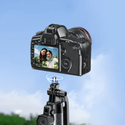Gậy Chụp Ảnh Selfie REMAX P30, Tích Hợp Tripod 4 Chân, Remote Bluetooth, Dài 1.8m - <p dir="ltr" data-pm-slice="1 1 []">Gậy chụp ảnh selfie REMAX <strong>P30</strong> tích hợp tripod 4 chân, dài tối đa 1.8m, remote Bluetooth điều khiển từ xa 10m. Chất liệu ABS + thép không gỉ, trọng lượng 360g, xoay 360°. Tương thích Android 4.3+, iOS 5.0+. Pin remote 50mAh, sạc 1.5-2h, dùng 10h. Bảo hành 12 tháng, lý tưởng chụp ảnh, quay video, livestream.</p>