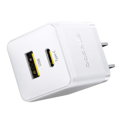 Sạc nhanh hiệu Baseus Palm C+U 20W US - Bạn đã mệt mỏi với việc mang theo nhiều củ sạc cho các thiết bị khác nhau? <strong>Baseus Palm C+U 20W US</strong> chính là giải pháp năng lượng tối giản và hiệu quả. Với kích thước siêu nhỏ gọn chỉ nằm trong lòng bàn tay, củ sạc này cung cấp 2 cổng sạc tiện lợi: USB-C (PD 20W) cho iPhone và USB-A (QC 18W) cho các thiết bị Android. Sạc đầy 60% pin cho iPhone chỉ trong 30 phút. Khả năng sạc đồng thời 2 thiết bị giúp bạn tiết kiệm thời gian và không gian ổ cắm. An toàn, mạnh mẽ và siêu di động, <strong>Baseus Palm C+U 20W US</strong> là người bạn đồng hành không thể thiếu cho cuộc sống số của bạn.