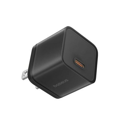 Sạc nhanh hiệu Baseus GaN5S 1C 20W US - Trải nghiệm tốc độ sạc vượt trội trong một thiết kế nhỏ gọn đến không ngờ với củ sạc <strong>Baseus GaN5S 1C 20W US</strong>. Tích hợp công nghệ GaN5S tiên tiến nhất, củ sạc này mang đến công suất Power Delivery 20W mạnh mẽ, có khả năng sạc đầy 60% pin cho iPhone chỉ trong 30 phút. Với kích thước chỉ tương đương một đồng xu, sản phẩm là người bạn đồng hành lý tưởng cho những chuyến đi, giúp tiết kiệm không gian mà không hy sinh hiệu suất. Tích hợp chip thông minh bảo vệ an toàn cho thiết bị, <strong>Baseus GaN5S 1C 20W US</strong> là sự nâng cấp hoàn hảo để thay thế cho củ sạc 5W cũ kỹ, mang lại trải nghiệm sạc nhanh chóng và an toàn.
