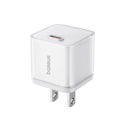 Sạc nhanh hiệu Baseus GaN5S 1C 20W US - Trải nghiệm tốc độ sạc vượt trội trong một thiết kế nhỏ gọn đến không ngờ với củ sạc <strong>Baseus GaN5S 1C 20W US</strong>. Tích hợp công nghệ GaN5S tiên tiến nhất, củ sạc này mang đến công suất Power Delivery 20W mạnh mẽ, có khả năng sạc đầy 60% pin cho iPhone chỉ trong 30 phút. Với kích thước chỉ tương đương một đồng xu, sản phẩm là người bạn đồng hành lý tưởng cho những chuyến đi, giúp tiết kiệm không gian mà không hy sinh hiệu suất. Tích hợp chip thông minh bảo vệ an toàn cho thiết bị, <strong>Baseus GaN5S 1C 20W US</strong> là sự nâng cấp hoàn hảo để thay thế cho củ sạc 5W cũ kỹ, mang lại trải nghiệm sạc nhanh chóng và an toàn.