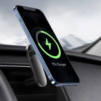 Giá Đỡ Sạc Không Dây Ô Tô Baseus Big Energy - Hít Từ Tính Cực Mạnh, Sạc Nhanh 15W, Cho iPhone & Android - Trải nghiệm sự tiện lợi và sức mạnh từ tính vượt trội với giá đỡ sạc không dây <strong>Baseus Big Energy</strong>. Với lực hút nam châm N52 cực mạnh, sản phẩm giữ chặt điện thoại của bạn một cách ổn định trên mọi cung đường, loại bỏ hoàn toàn tình trạng rung lắc, rơi rớt. Tận hưởng tốc độ sạc nhanh không dây 15W, giúp nạp đầy năng lượng cho thiết bị trong suốt hành trình. Thiết kế tối giản, sang trọng với vòng đèn LED tinh tế, cùng khả năng xoay 360 độ linh hoạt, <strong>Baseus Big Energy</strong> không chỉ là một phụ kiện tiện ích mà còn là một điểm nhấn đẳng cấp cho nội thất xe hơi của bạn. Đây là người bạn đồng hành đáng tin cậy trên mọi nẻo đường.